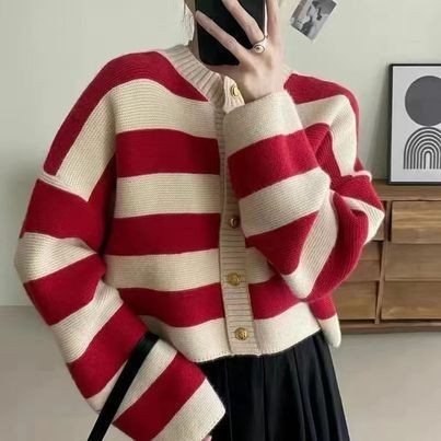 (HÀNG QCCC) Áo khoác len Cardigan dáng croptop form rộng phối cúc vàng sang chảnh tiểu thư XIMIMI SP39