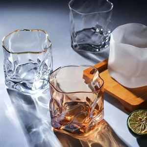 Cốc thủy tinh decor uống nước sáng tạo cốc xoắn, ly thuỷ tinh uống whisky cao cấp FE123