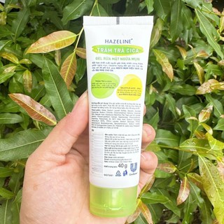 Combo 5 món du lịch gồm: 1 Sữa tắm 250ml + 2 Rửa mặt 40g (Hàng khuyến mãi) + 2 dung dịch vệ sinh 60ml (Hàng khuyến mãi)