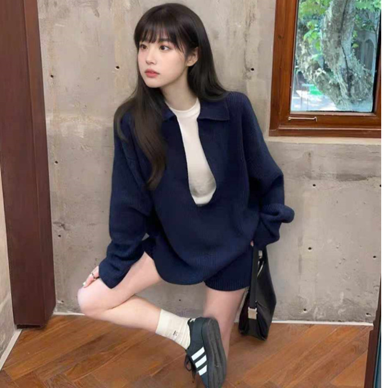 Suxi Retro Thu Đông Nữ Mới Bộ Cổ Chữ V Dài Tay Áo Len Dệt Kim Phù Hợp Với Quần Short Dệt Kim 241018