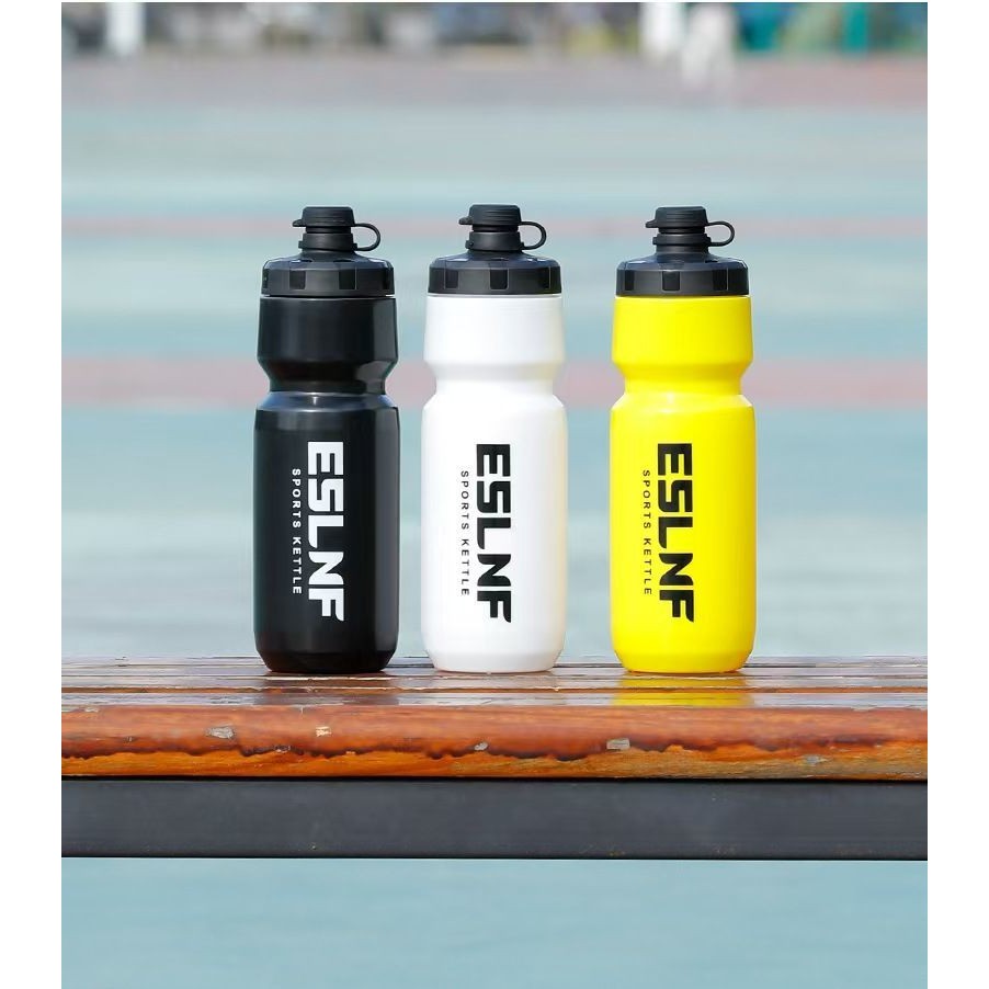720ML Mới Chống Bụi Bóp Ngoài Trời Đi Xe Đạp Bình Nước Dung Tích Lớn Bóp Bình Nước PP Thể Thao Ngoài Trời / Thể Dục / Đi Bộ Đường Dài / Bơi Bóp Bình Nước