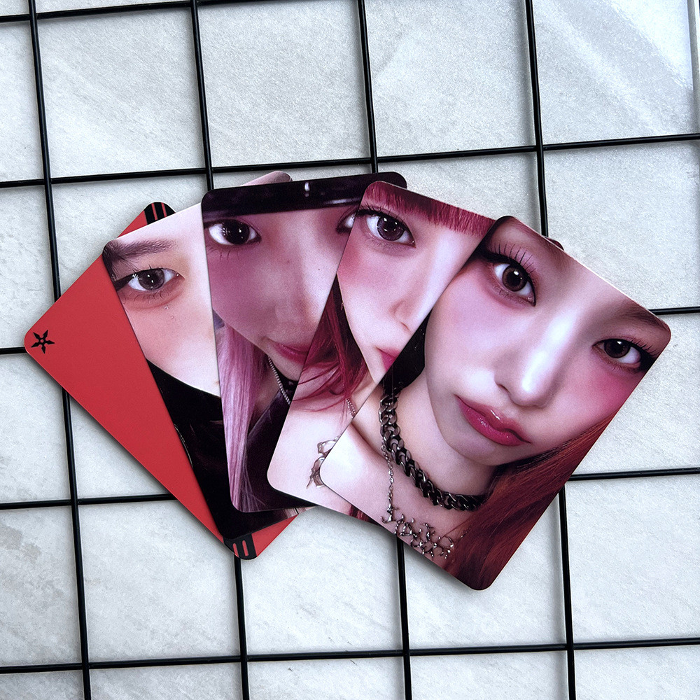 4-5 Cái / bộ ITZY SINH RA ĐỂ ĐƯỢC Phiên Bản Đặc Biệt Lomo Card Algorhythm Album Nhật Bản Giáng Sinh KILL MY DOUBT Photocards Chaeryeong Yuna Lia Ryujin Yeji Kpop Bưu Thiếp YM