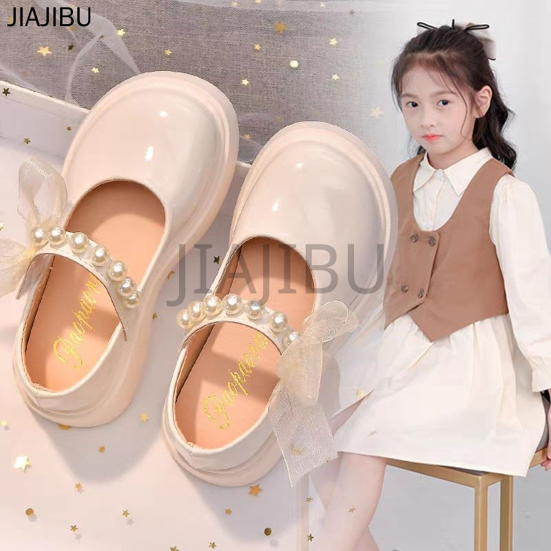 Giày Trẻ Em Thời Trang Giày Công Chúa Nơ Màu Be Dễ Thương Cho Bé Gái Giày Đi Học Màu Đen Korean Fashion Platform Mary Jane Shoes Giày Da Nhỏ Lolita Ngọc Trai Nhật Bản Giản Dị British Style Casual Soft Sole Cosplay Doll Shoes Giày Khiêu Vũ Giày Búp Bê