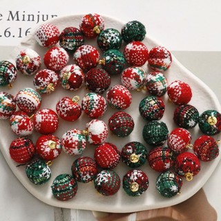 Túi vải kẻ caro Giáng sinh mới mùa đông với quả bóng treo DIY, phụ kiện tóc bằng nút bông, chất liệu bông tai bán buôn