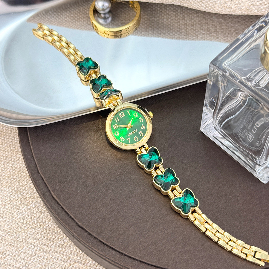 Đồng hồ thạch anh nữ thời trang 8 màu Vòng tay kim cương hình bướm dễ thương Quà tặng sinh nhật cho nữ