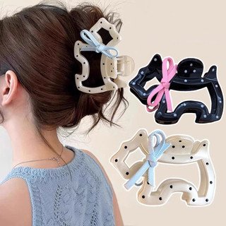 Kẹp mái có chấm bi in hình tóc, phù hợp cho bé gái và phụ nữ