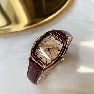 ✨Đồng hồ tính khí khắc La Mã loại thùng màu nâu đậm đơn giản 25,7.27