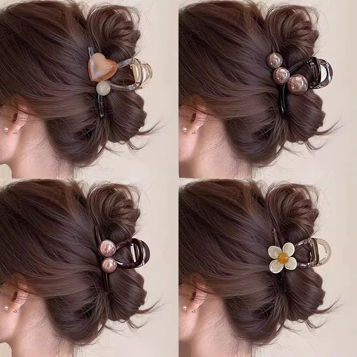 Phụ kiện tóc gồm kẹp tóc sau đầu và mũ - Nhiều lựa chọn