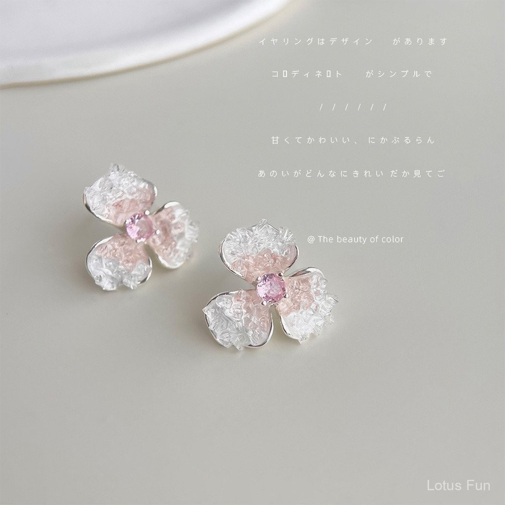 Hoa tai pha lê thủy tinh hoa anh đào Gradient màu hồng khảm Micro Zircon hoa tai Mini tinh tế đơn giản khí chất tươi tắn ngọt ngào cho nữ