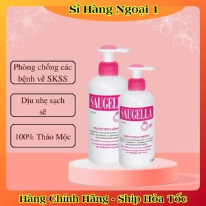 Dung dịch vệ sinh bé gái Saugella của đức an toàn cho bé 3-12 tuổi