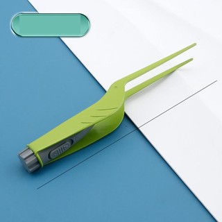Dụng cụ lấy tai tiện lợi chất lượng cao có đèn LED được thiết kế đặc biệt cho bé.