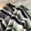 Áo len mùa đông Unisex dáng rộng chất liệu dệt kim họa tiết kẻ sọc phong cách thời trang Hàn Quốc MT33 SP201