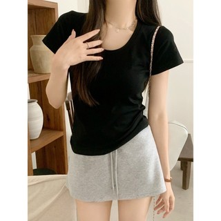 Áo babytee, áo thun trơn ôm body ngắn tay cổ vuông hở vai thời trang