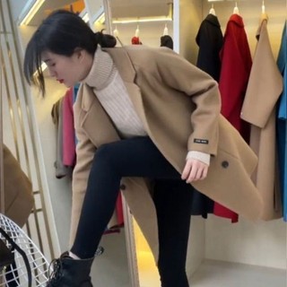Áo khoác len dài vừa phải Lớp lót lông cừu nữ dày mùa đông Phong cách mới Phiên bản Hàn Quốc Đơn giản giản giản dị nhỏ