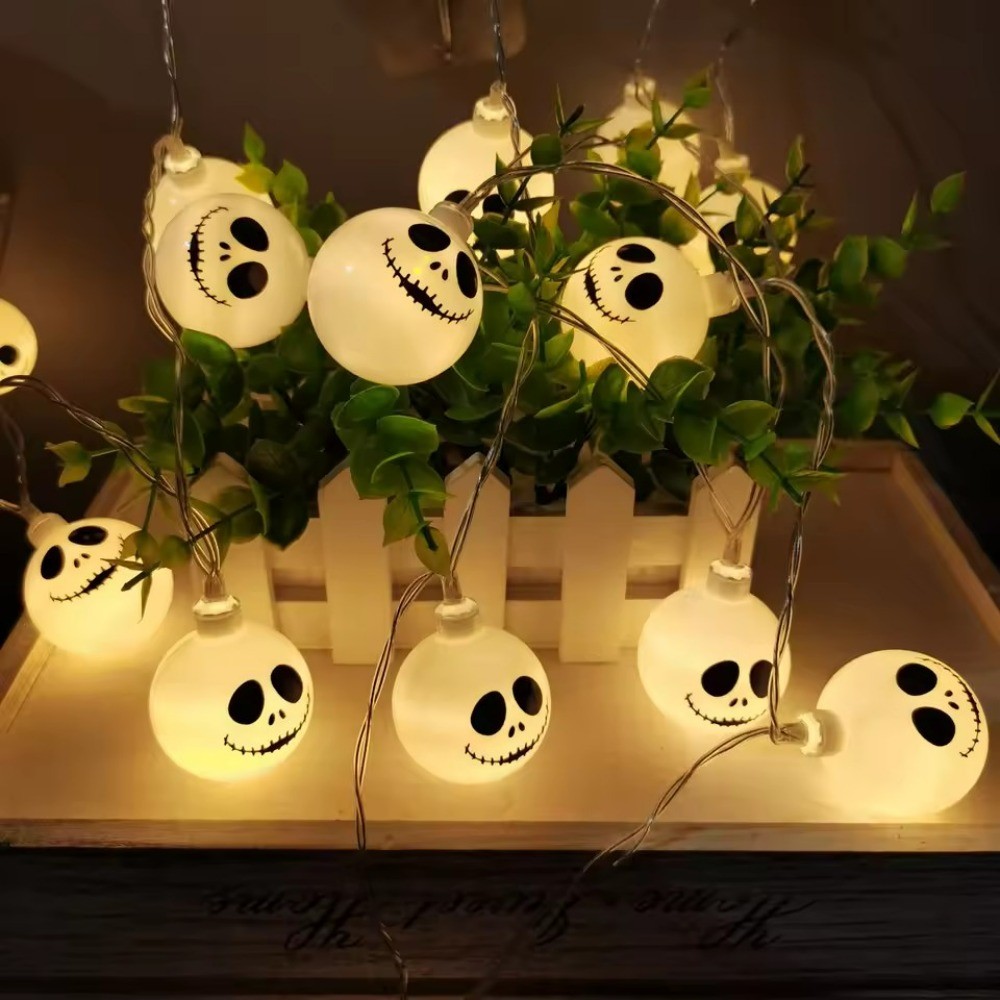 Dây đèn LED mặt ma Halloween 10 đèn LED hoạt động bằng pin, Trang trí tiệc kinh dị cho ngôi nhà ma ám / bữa tiệc Halloween, Đồ trang trí bằng nhựa dễ thương và đáng sợ