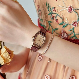✨Đồng hồ tính khí khắc La Mã loại thùng màu nâu đậm đơn giản 25,7.27