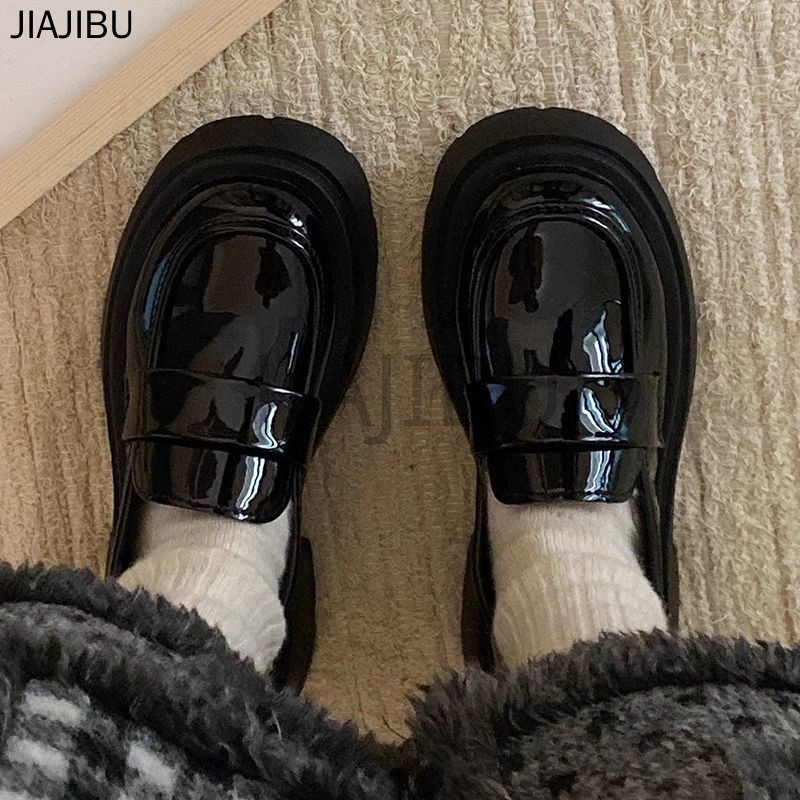 Size 35-43 Giày Đi Học Gót Dày Màu Đen Phong Cách Đại Học Anh Giày Nữ Cỡ Lớn Giày Lười Kéo Mũi Tròn Chống Trượt Y2K Nhật Bản JK Đồng Phục Giày Lolita Korean Fashion Platform Mary Jane Shoes 42 Casual Cosplay Doll Shoes Giày Da Nhỏ Giày Khiêu Vũ