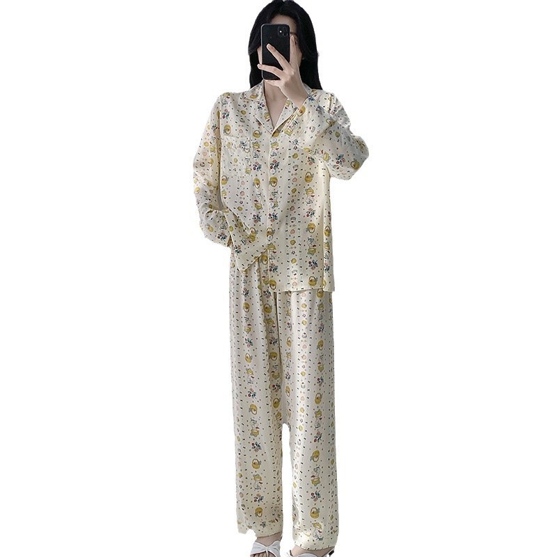 Một Bộ Đồ Ngủ Nữ Hai Mảnh Vải Cotton Lụa Dài Tay, Phù Hợp Cả Mùa Xuân và Mùa Hè