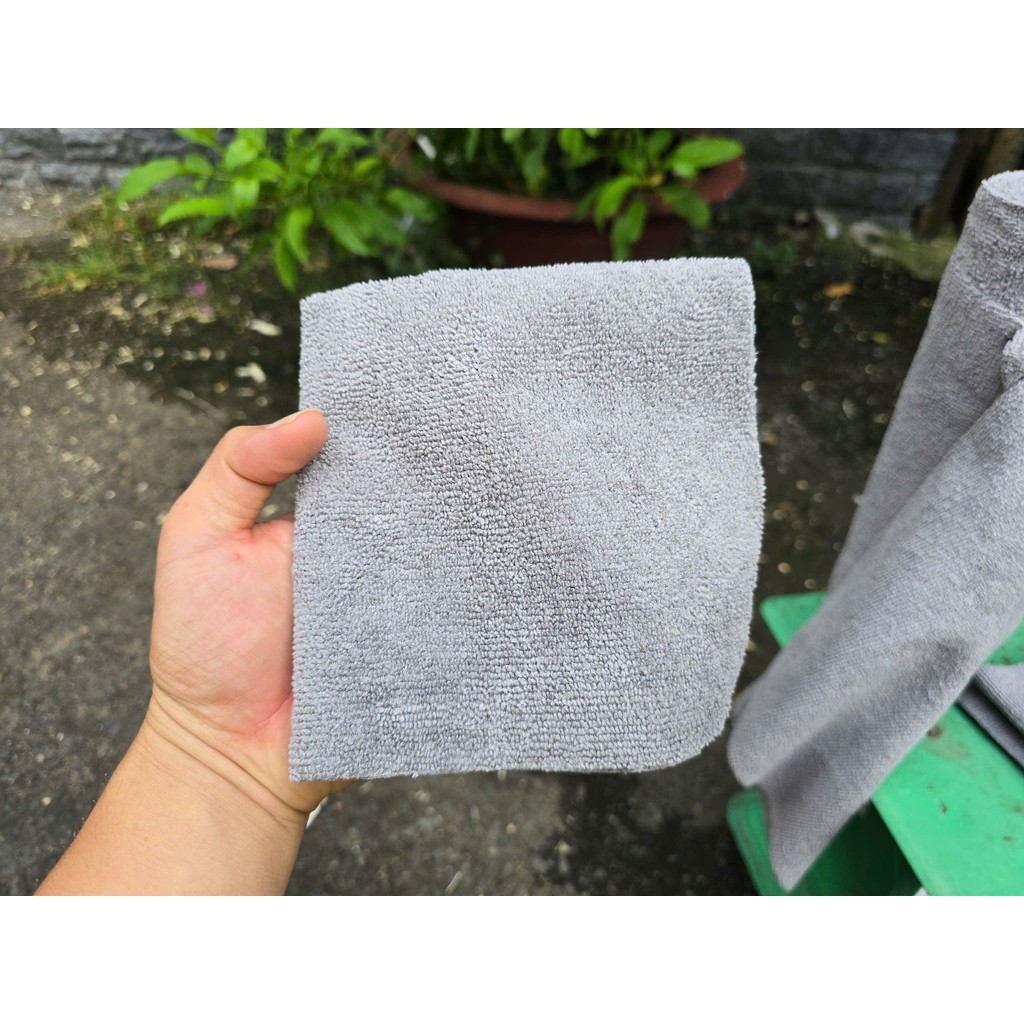 Khăn Lau Xe KLCB Dạng Cuộn Xé 24 Cái – Microfiber Siêu Mịn – Tiện Lợi Tái Sử Dụng | BigBuy360 - bigbuy360.vn