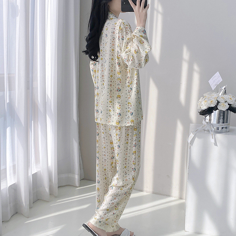Một Bộ Đồ Ngủ Nữ Hai Mảnh Vải Cotton Lụa Dài Tay, Phù Hợp Cả Mùa Xuân và Mùa Hè