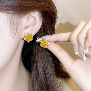 Bông tai ngọc trai hồng lưới vàng, thiết kế độc đáo và tinh tế dành cho nữ