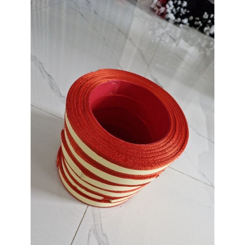 Phôi mũ H mông, cốt mũ dùng để làm mũ H mông có đủ size, bản dày 5 đến 5,5cm được làm từ xốp cao cấp