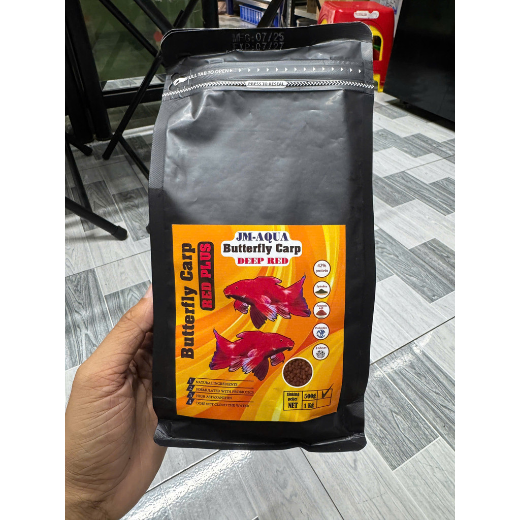 Gói 500gram Cám Tăng Màu Đỏ Cho Cá Chép Phi Tần, Chép Sư Tử, Ranchu, Ping Pong, Oranda JM AQUA TAIWAN