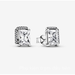 Bông tai DIY thời trang nữ năm 2024 với thiết kế hoa lấp lánh