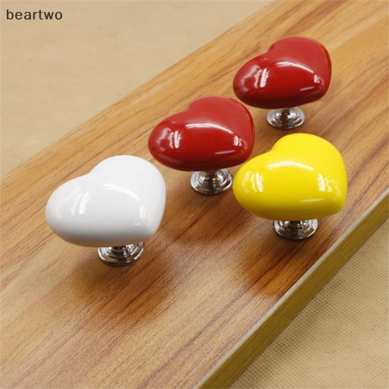< Beartwo > Tay cầm Nút ép vệ sinh Hình trái tim Đẩy vệ sinh Trang trí phòng tắm Máy ép trái cây Nút thoát nước Dụng cụ gia đình Đẹp