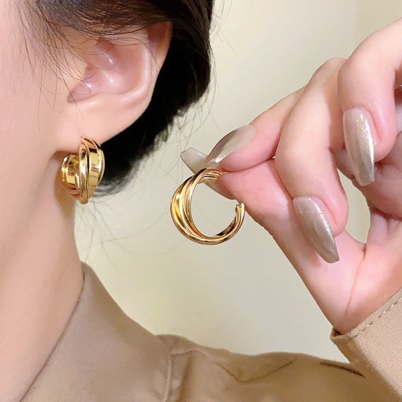 Bông Tai Vàng Cổ Điển Phong Cách Hàn Quốc, Sang Trọng Cho Nữ