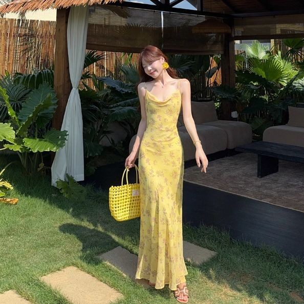 Đầm hoa mùa hè phong cách Pháp, thiết kế sling ôm eo, dáng dài