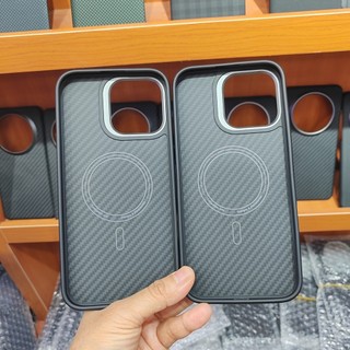 Ốp Điện Thoại Sợi Carbon Aramid Từ Tính Cho iPhone 16 Pro Max Plus Sạc Không Dây Vỏ Chống Sốc Cho iPhone 15 14 Pro