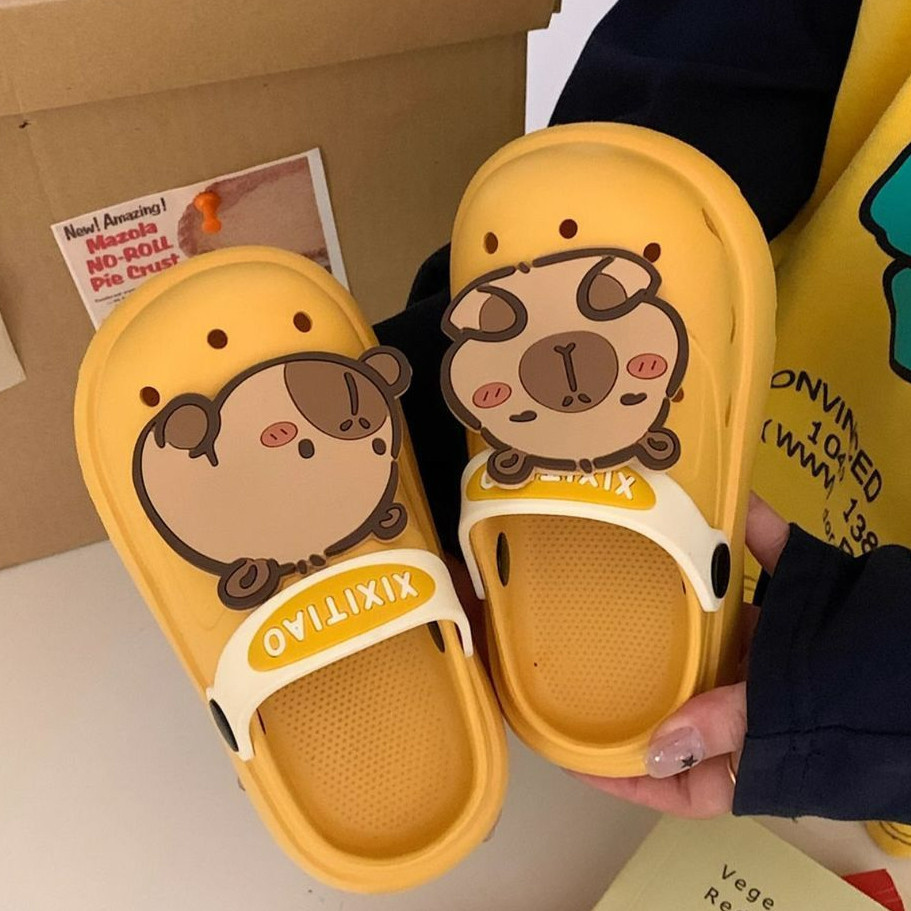 Dép Lê trong nhà Giày lỗ capybara Giày lỗ trẻ em hoạt hình dễ thương Giày lỗ evacapybara capybara bé trai bé gái dép lê cha mẹ con mùa hè