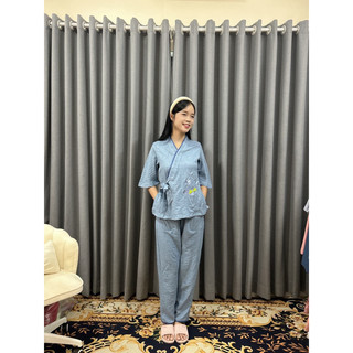 thời trang nữ áo lam đi chùa, xéo cột nơ thêu vân mây