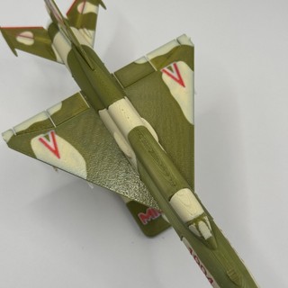 Mô hình kit lắp ráp máy bay MIG-21 phiên bản quân đội hungary