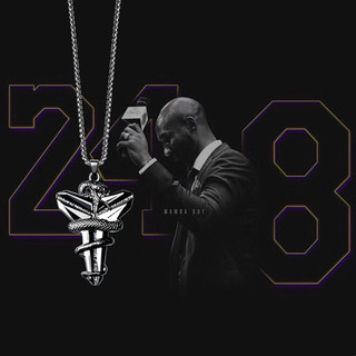 Vòng cổ kỷ niệm NBA Star Kobe Bryant với logo Mamba và thiết kế hip hop thời thượng