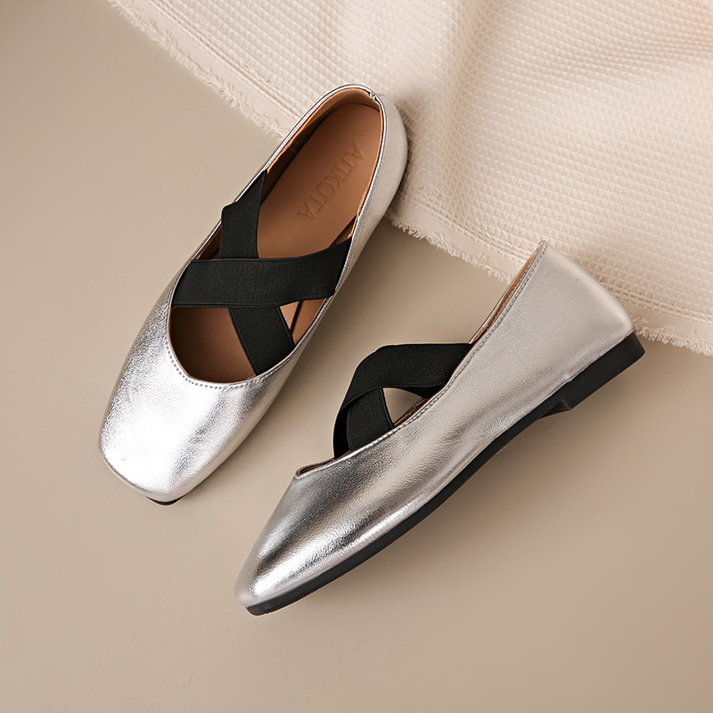 Giày Đế Bằng Nữ Atikota Slip-on Thời Trang Chống Trơn Trượt Thoải Mái Nhẹ Tối Giản Đế Bằng Thường Ngày