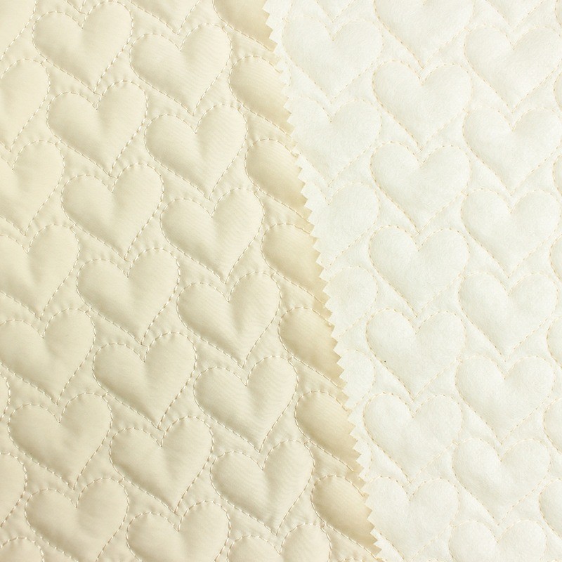 Túi Cotton Thêu Hình Trái Tim Quilted Vải Cotton 1 Mét TJ22165