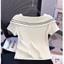 Áo thun Cotton trắng cổ vuông ngắn tay nữ 2025 Vai chính hãng Slim-fit Slimer Look Ngắn lộ xương đòn Top 8.15