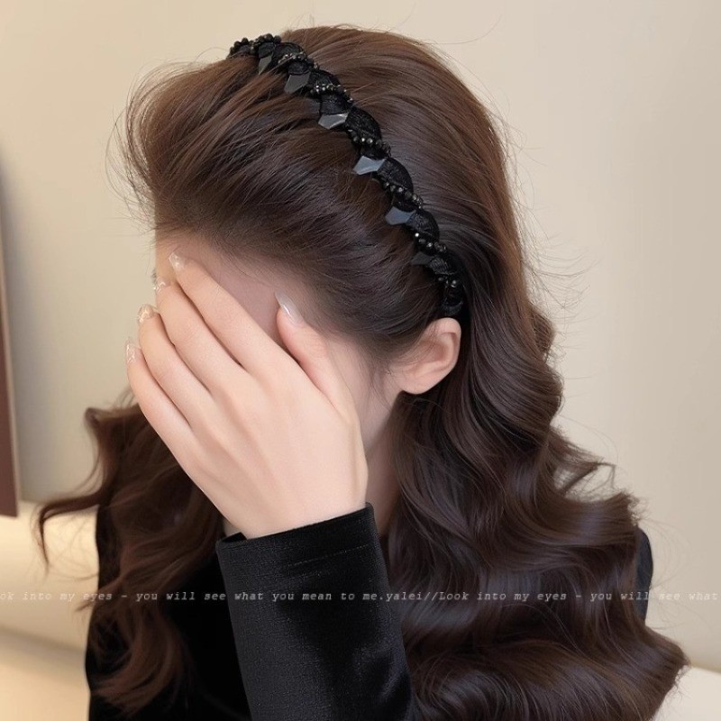 Băng đô phong cách Hàn Quốc với hạt kim cương giả màu đen - Dễ dàng cố định và thoải mái trong mùa thu đông