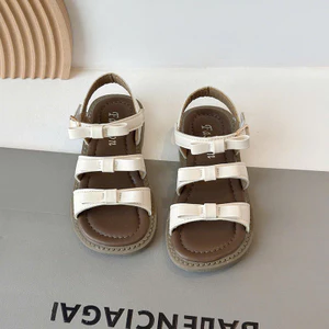 sandal bé gái dép quai hậu cho bé quai chéo nơ xinh xắn êm chân QCCC full hộp trắng cho bé từ 1 tuổi SL062