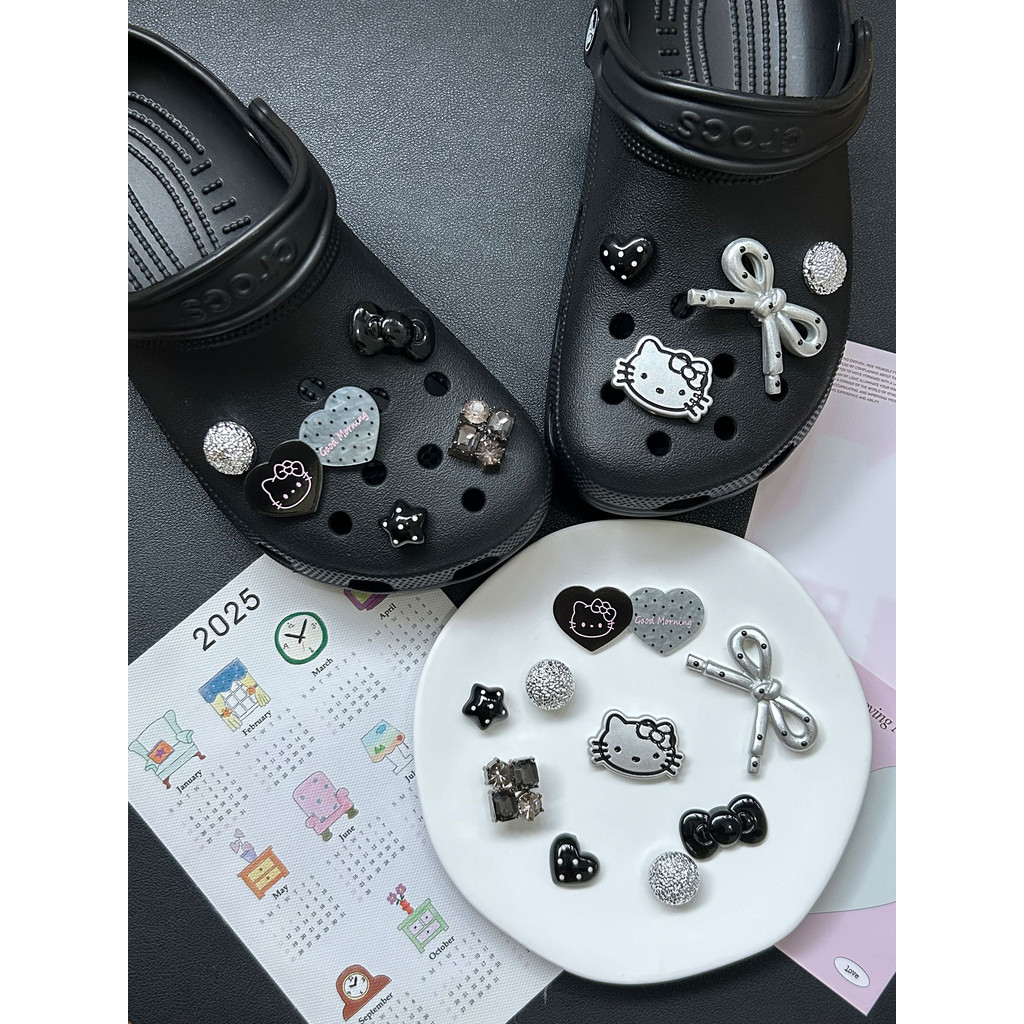 Phụ Kiện Giày Lỗ Hoạt Hình Dễ Thương Hellokitty Giày Hoa Thích Hợp Cho crocs Khóa Giày DIY Có Thể Tháo Rời Khóa Giày Lỗ Khóa Giày Busch Khóa Giày Zhibixing ins Giày Hoa