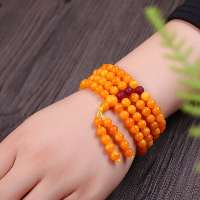 Vòng tay sáp ong và hổ phách, thiết kế cổ điển với nhiều vòng