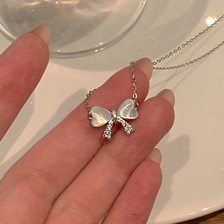 Mặt dây chuyền mặt trăng và ngôi sao với ánh sáng sang trọng - Quà tặng thanh lịch dành cho bạn gái, vợ hoặc mẹ