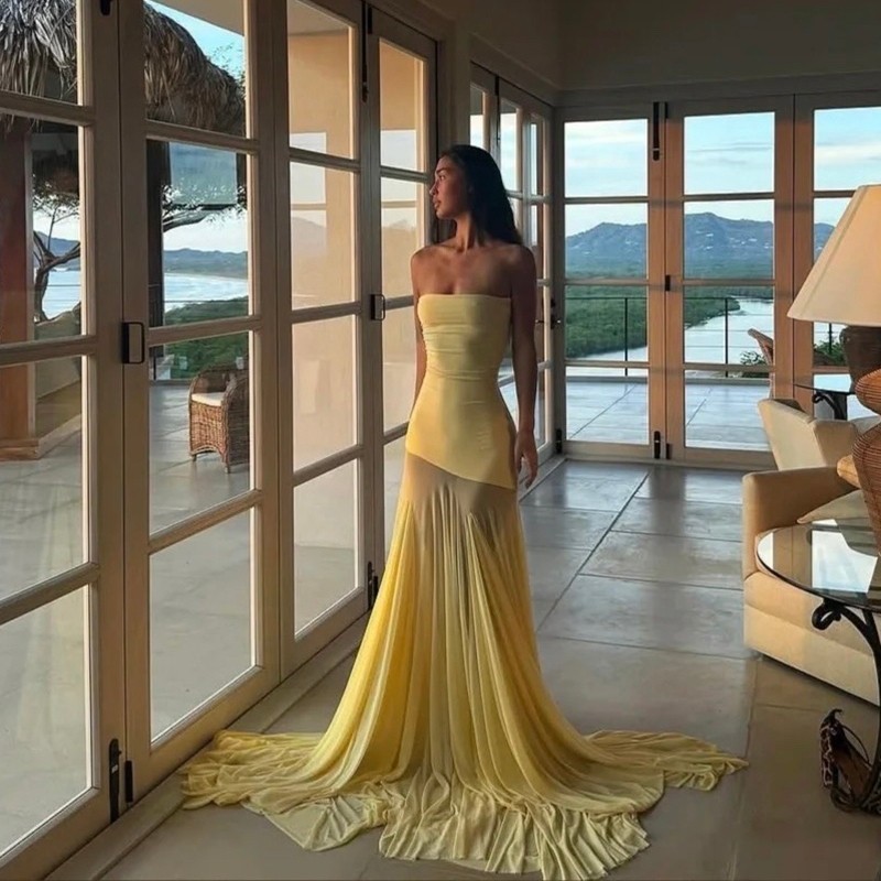 Đầm nữ thanh lịch không tay xếp ly, hở lưng ôm - Perfect for tiệc