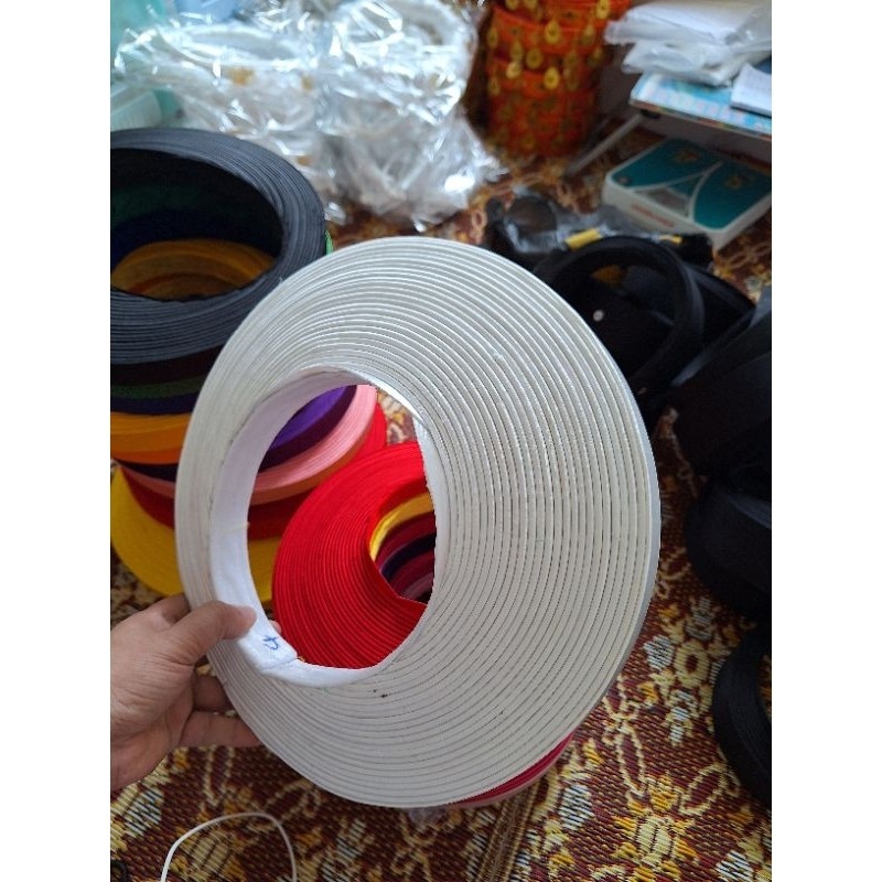 Khăn xếp, khăn đóng chuẩn phom truyền thống, kết hợp áo dài, dùng biểu diễn văn nghệ, đạo cụ phụ kiện
