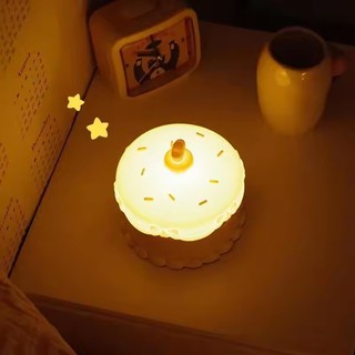 Sáng Tạo Bánh Sinh Nhật Đèn Ngủ Kawaii Dễ Thương Trang Trí Bàn Làm Việc Phụ Kiện Sinh Nhật