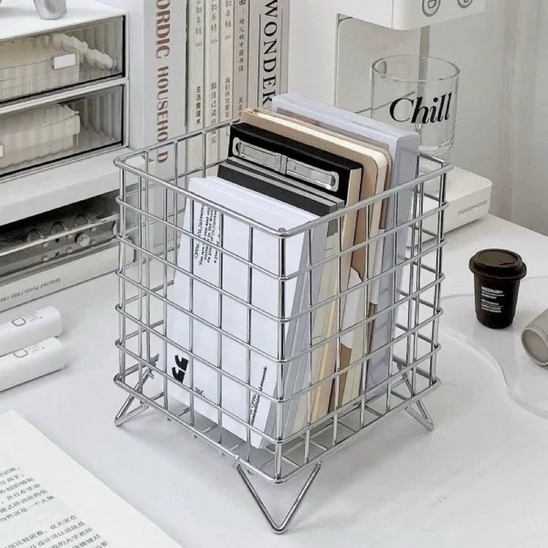 Giỏ Vuông Sắt Đựng Đồ Lặt Vặt Decor Trang Trí Bàn Học COLEEN | BigBuy360 - bigbuy360.vn