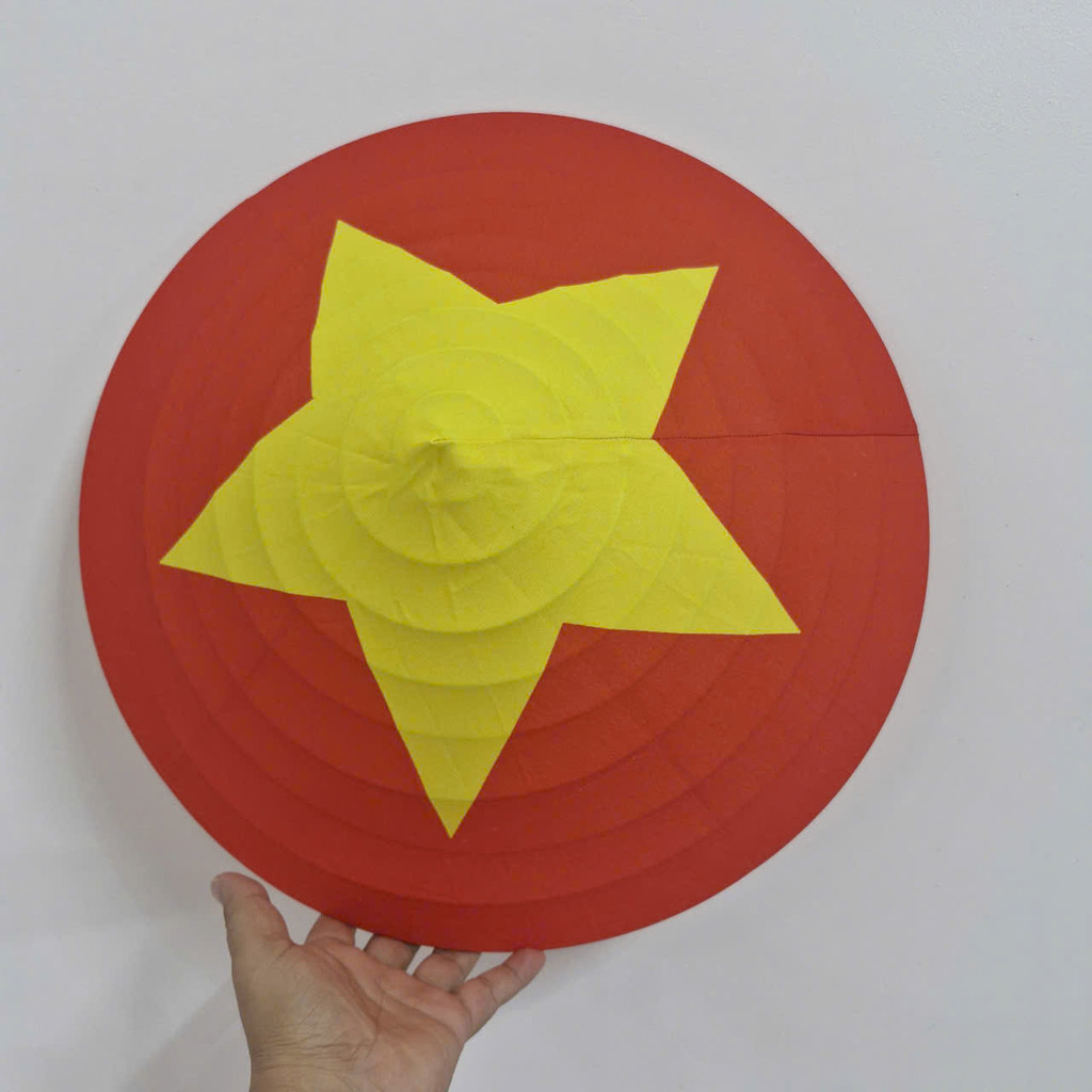 Bọc sao vàng in 3D vải lụa Hàn cao cấp, dùng để bọc  nón lá truyền thống hoặc khung nón sắt hình chóp