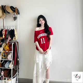 Bộ đồ tôn dáng thường ngày phong cách Hàn Bộ đồ hai mảnh tôn dáng khí chất mùa hè thời thượng Bộ Đồ Hai MảNh Áo thun ngắn tay in hoa lệch vai trẻ trung phong cách Hàn mẫu mới mùa hè 2026 nữ bộ đồ hai mảnh chân váy không quy tắc